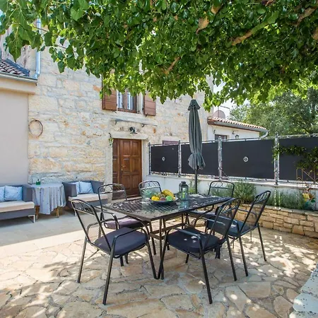 Casa Roza Semesterbostad Višnjan