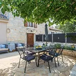 Casa Roza 別荘 Višnjan