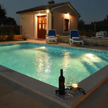 Casa Roza Сasa de vacaciones Višnjan